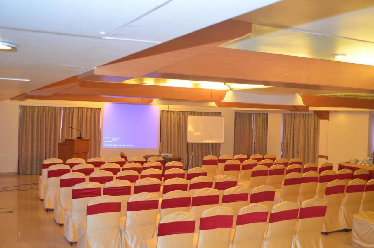 The Deccan Royaale Pune Exterior photo