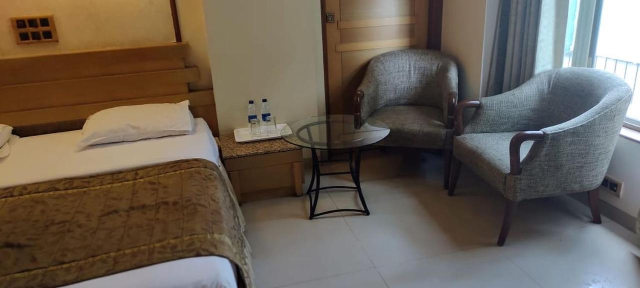 The Deccan Royaale Pune Exterior photo