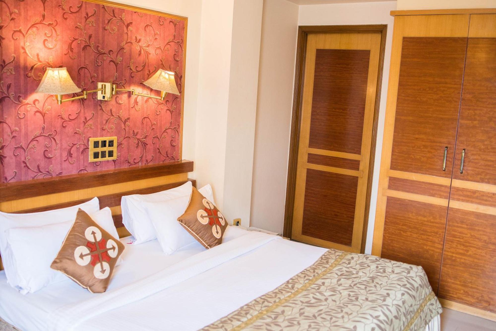 The Deccan Royaale Pune Exterior photo
